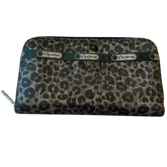 Lesportsac Handbags - LeSportsac Leopard Print Zip Around Wallet Organizer Clutch Nylon Brown Black